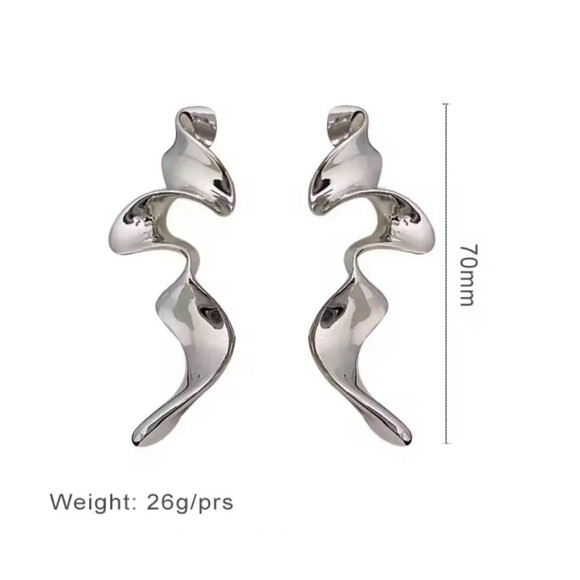 Silver Geometric Ribbon Crumpled Molten Metal Drop Statement Earrings S21 - Picture 4 of 4